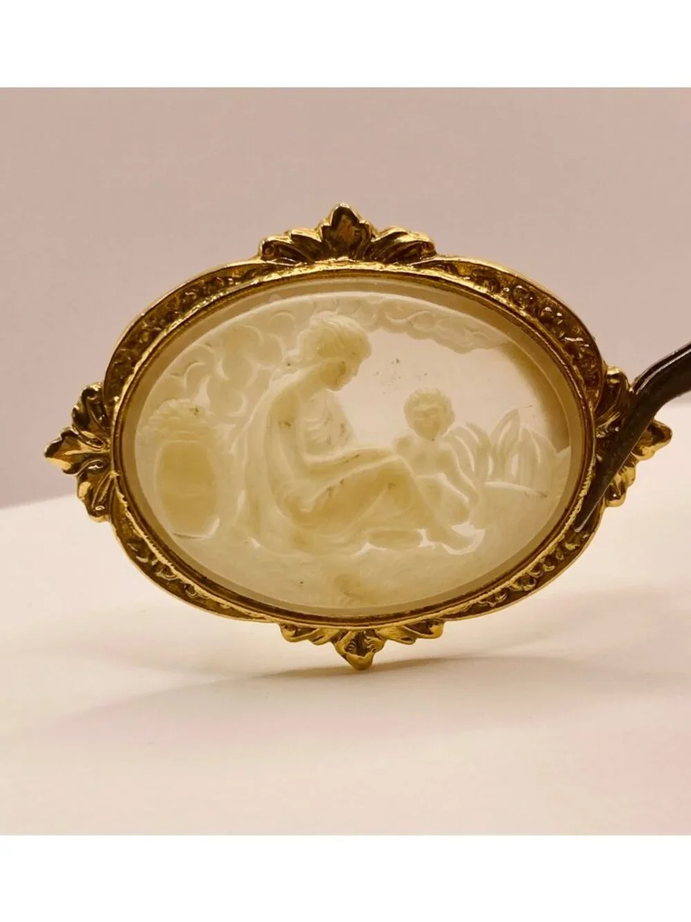 Vintage 1928 Jewelry Co. Gold-Tone Cameo Brooch Mother & Child Design -55B